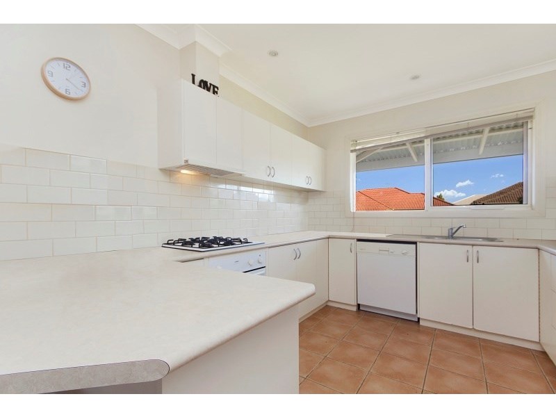 93 Augustine Drive, Highton VIC 3216