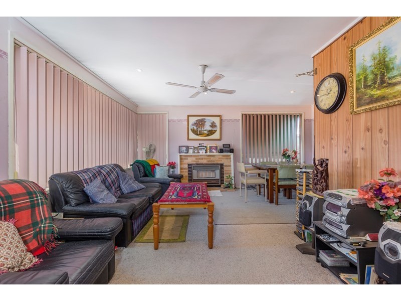 10 Lucas Street, Newcomb VIC 3219