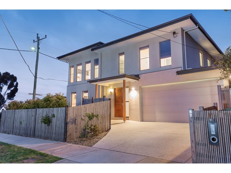 52 Cook Street, Newtown VIC 3220