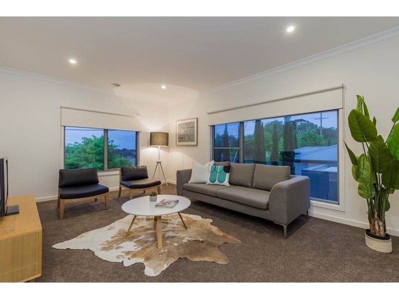 52 Cook Street, Newtown VIC 3220