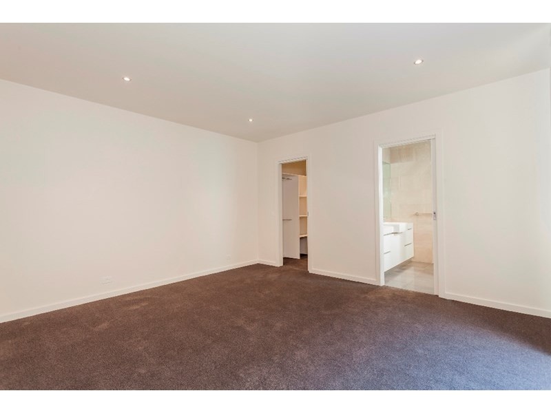 30/12-14 Balcombe Road, Newtown VIC 3220