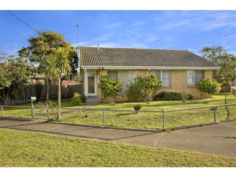 16 Winstanley Road, East Geelong VIC 3219