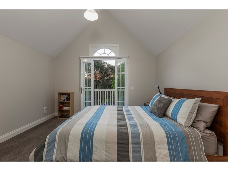 3 Louis Court, Newtown VIC 3220