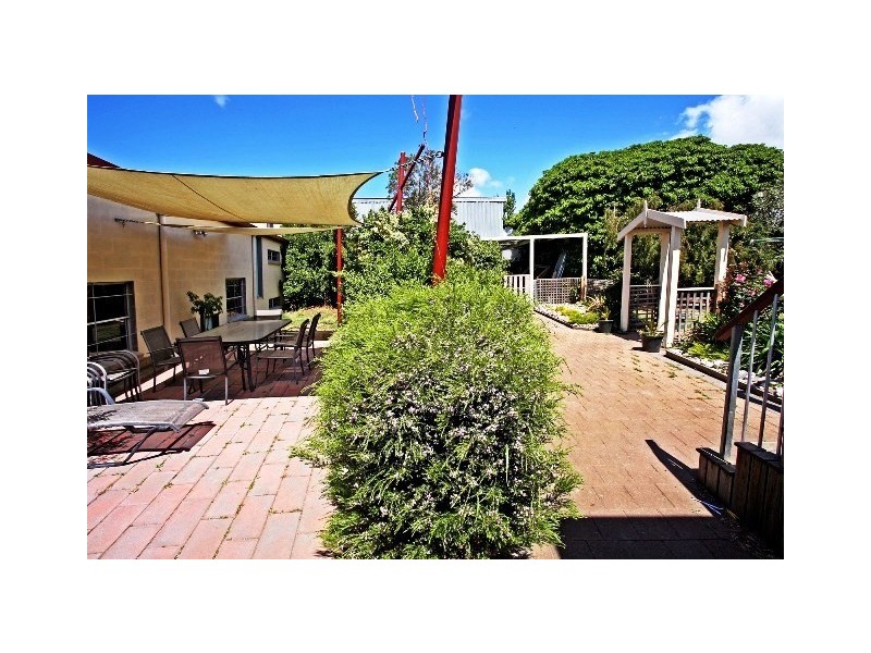 1 Park Street, Belmont VIC 3216