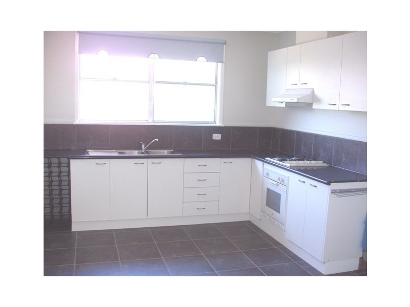 12 Goldsworthy Road, Corio VIC 3214