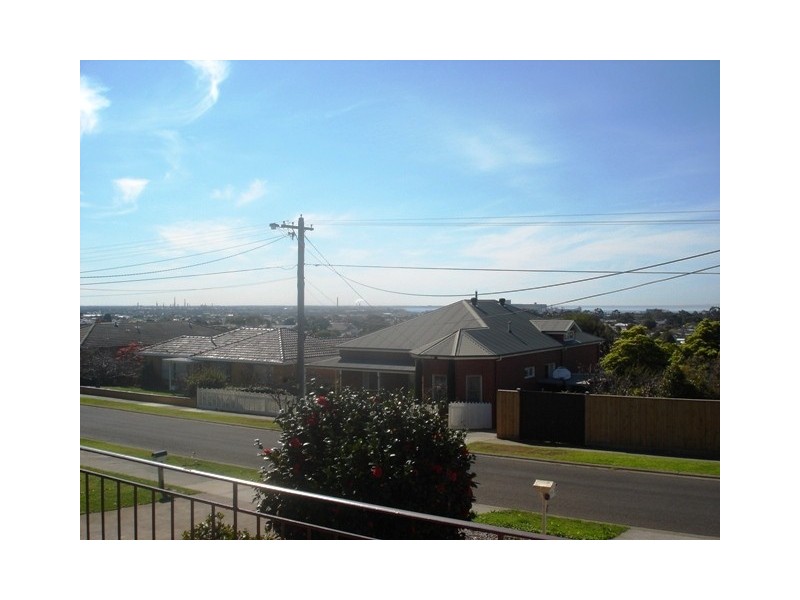 20 Acacia Street, Hamlyn Heights VIC 3215
