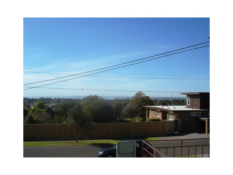 20 Acacia Street, Hamlyn Heights VIC 3215