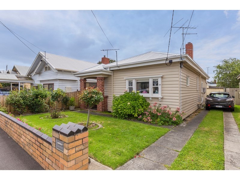 52 Catherine Street, Geelong West VIC 3218