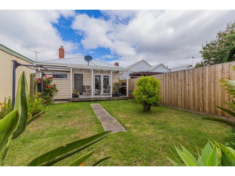 52 Catherine Street, Geelong West VIC 3218