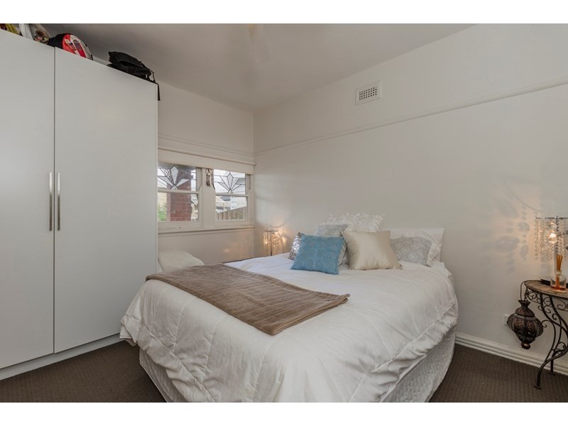 52 Catherine Street, Geelong West VIC 3218