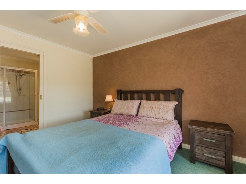 48 Rebecca Drive, Leopold VIC 3224