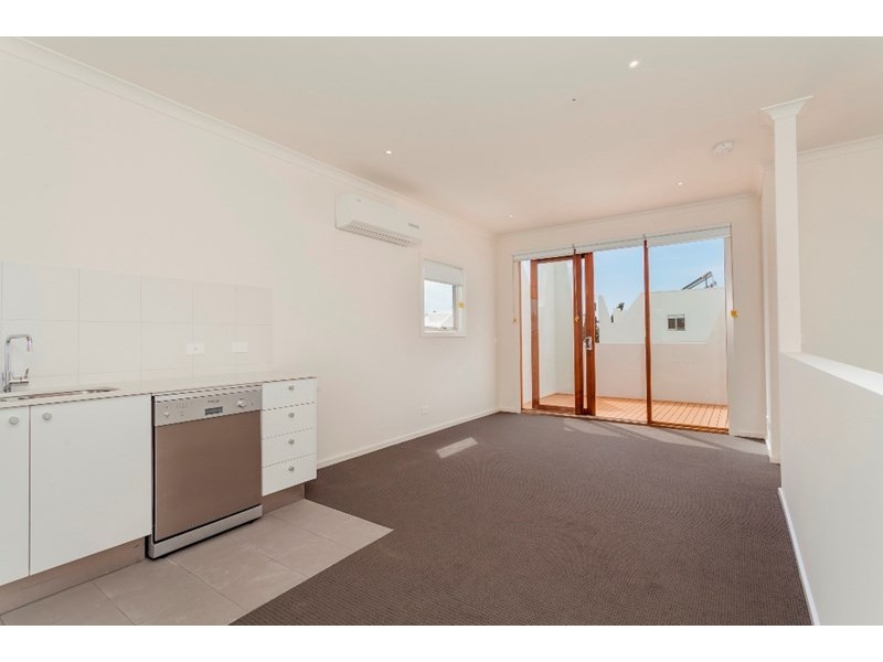 9/54 Percy Street, Newtown VIC 3220