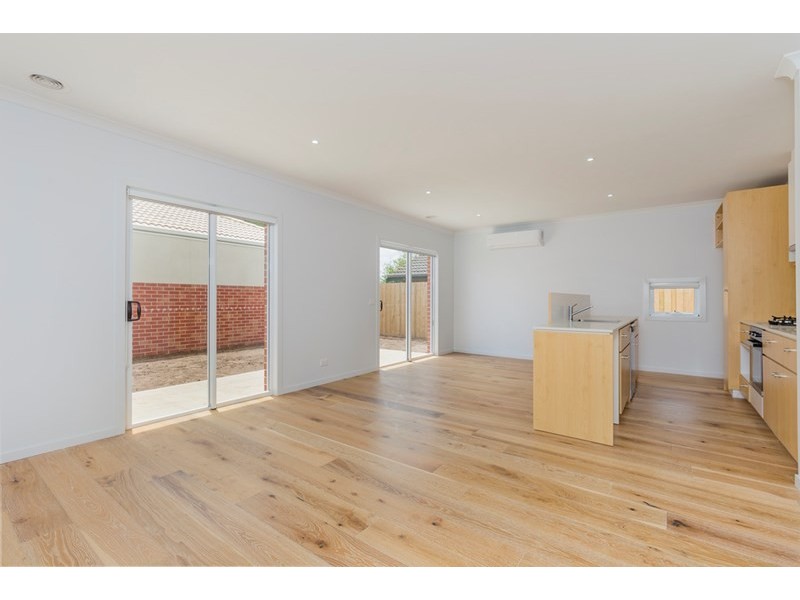 13A Oxford Street, Whittington VIC 3219