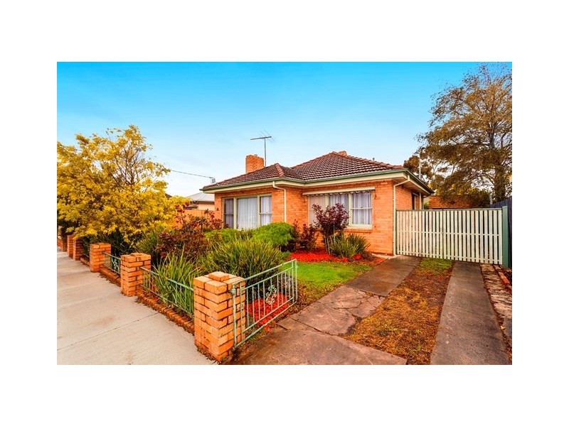 49 Wimmera Avenue, Manifold Heights VIC 3218