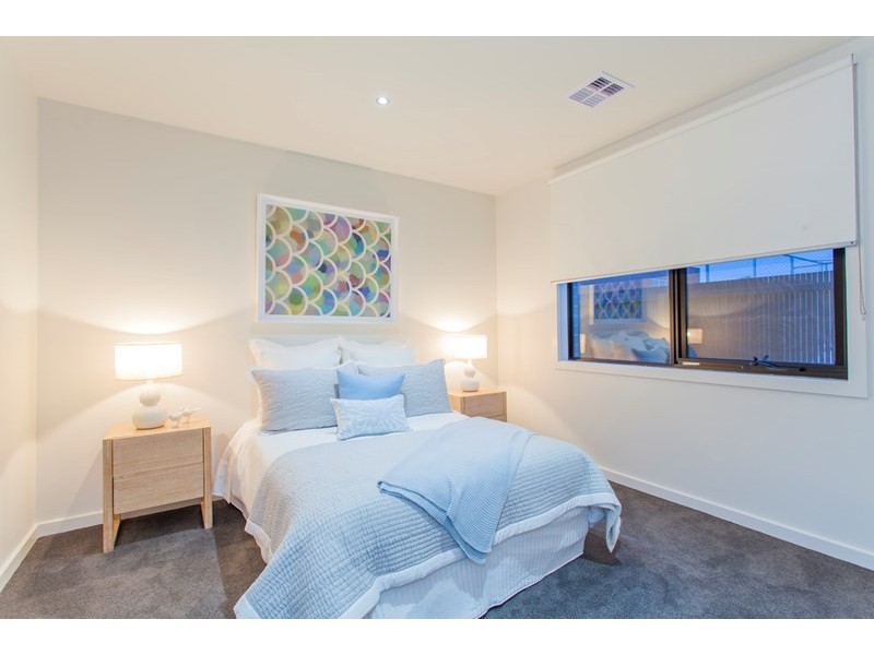 1/14 Balcombe Road, Newtown VIC 3220