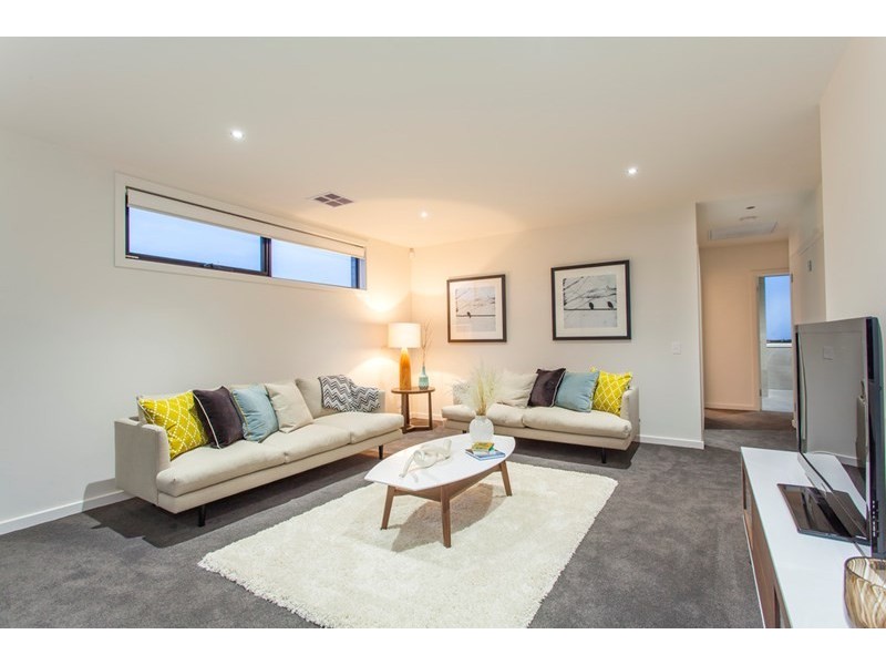 1/14 Balcombe Road, Newtown VIC 3220