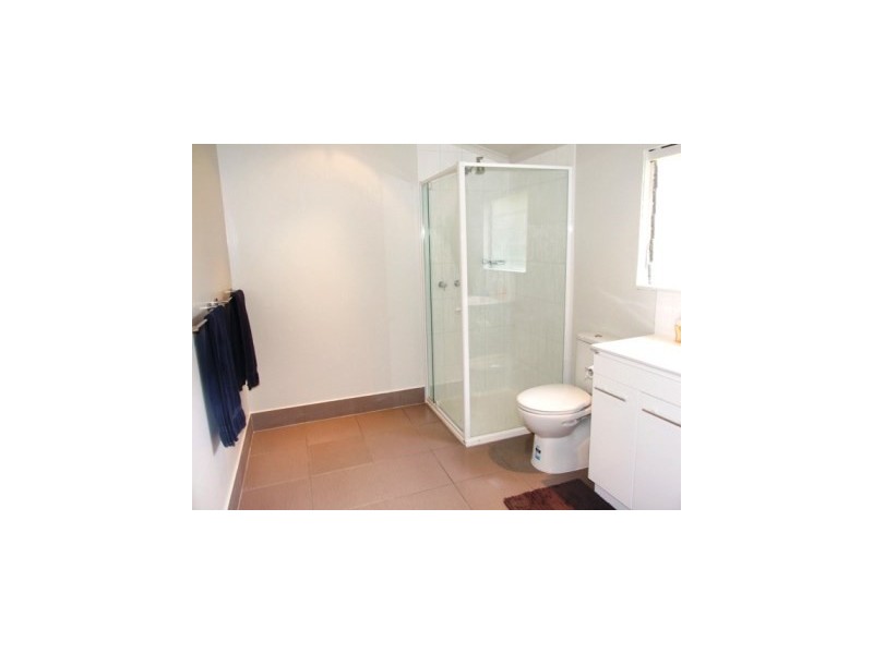 35 Waratah Street, Geelong West VIC 3218