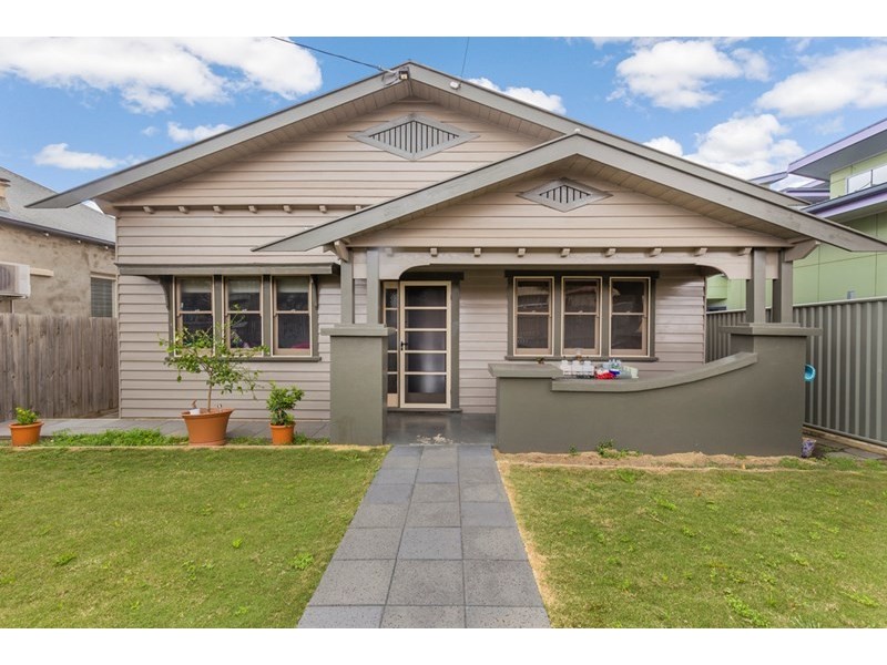 207 Autumn Street, Geelong West VIC 3218