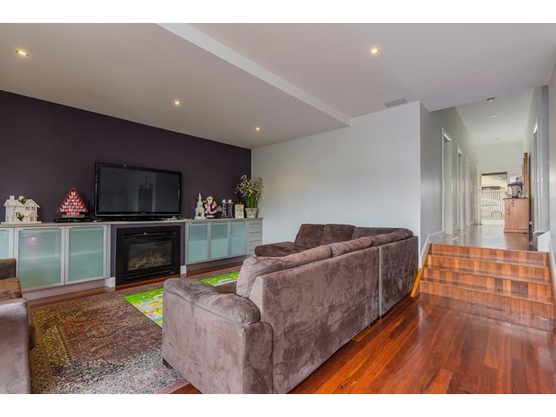 207 Autumn Street, Geelong West VIC 3218