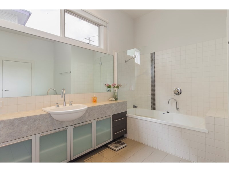 207 Autumn Street, Geelong West VIC 3218