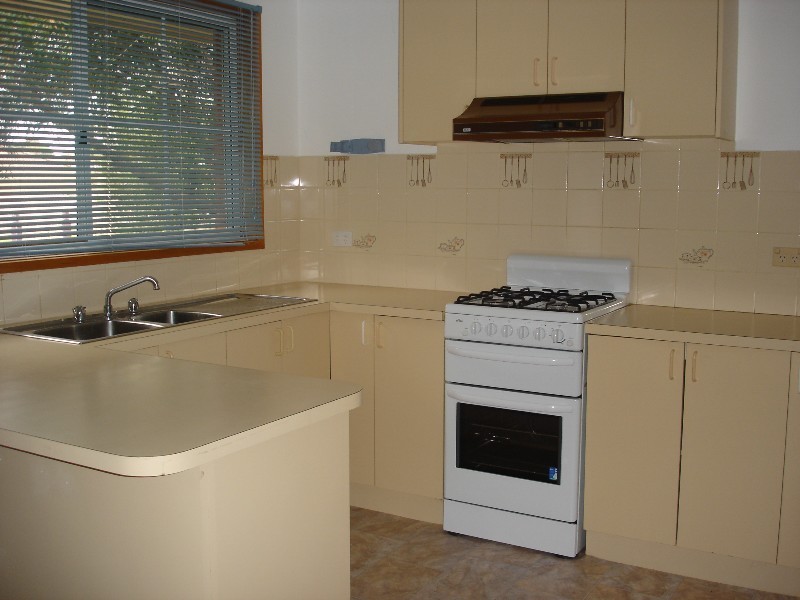 1/44 Burdoo Drive, Grovedale VIC 3216