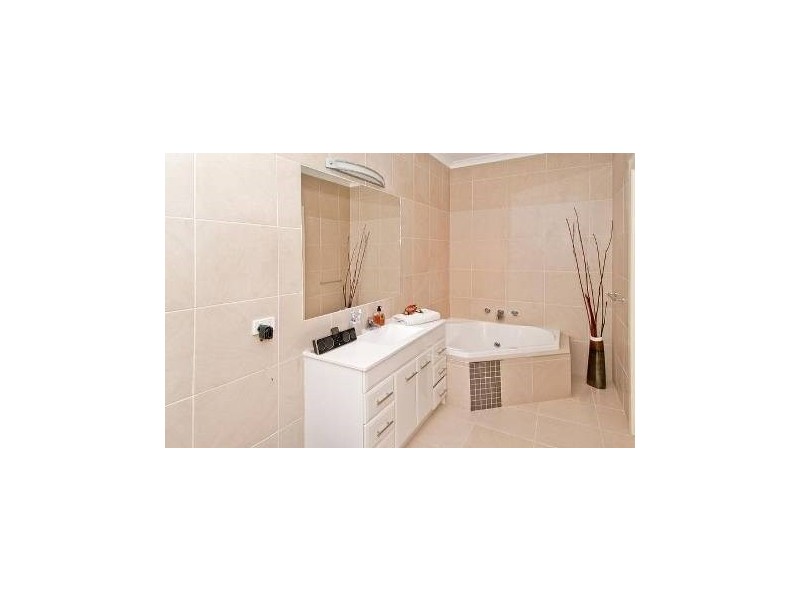 2/2A Market Street, Geelong VIC 3220