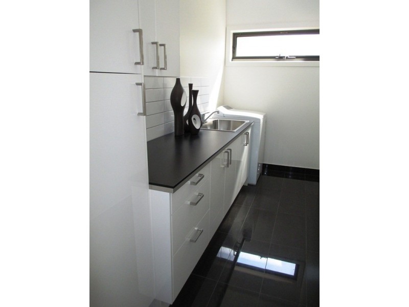 Room 3/47 Maitland Street, Geelong West VIC 3218