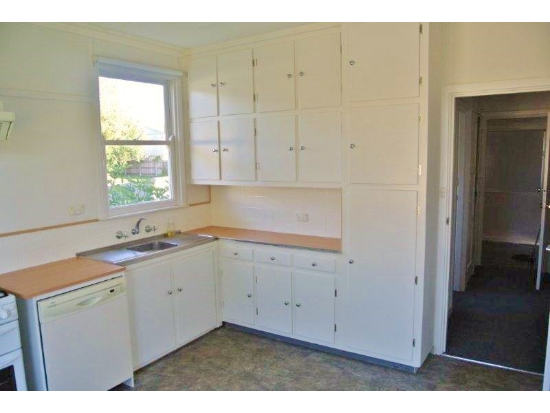 6 Emu Court, Norlane VIC 3214