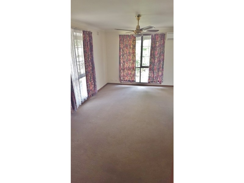 137 South Valley Road, Highton VIC 3216