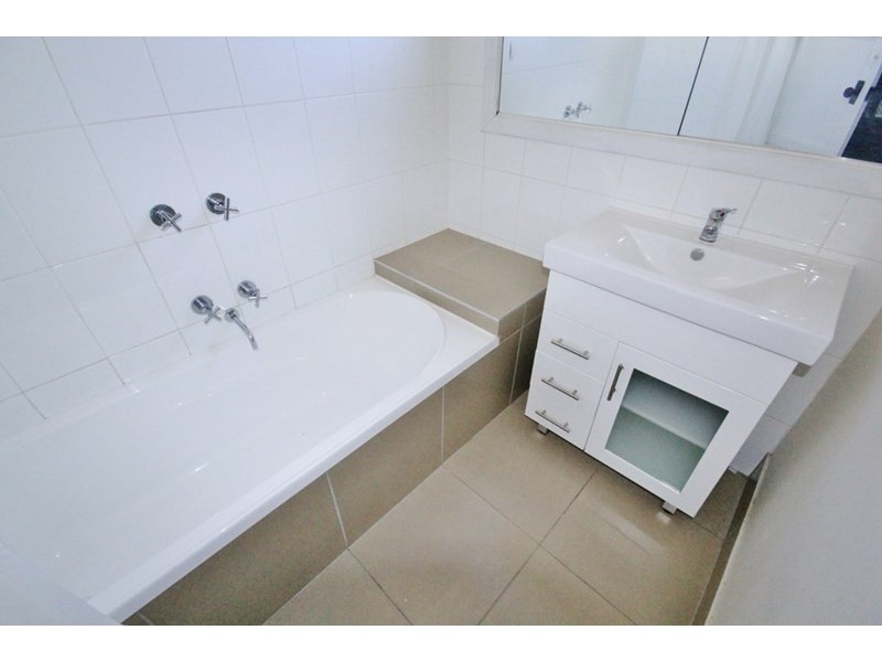 8 Salvia Street, Norlane VIC 3214