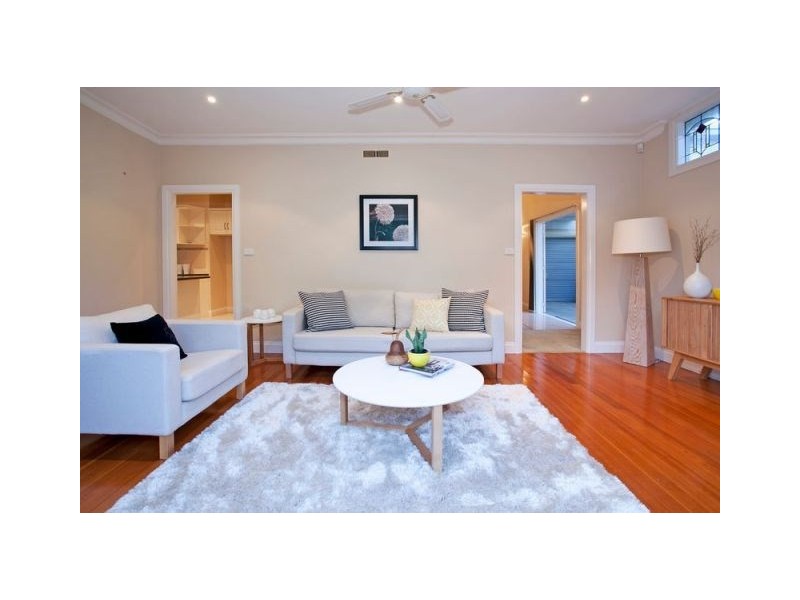 18 Walker Street, Rippleside VIC 3215