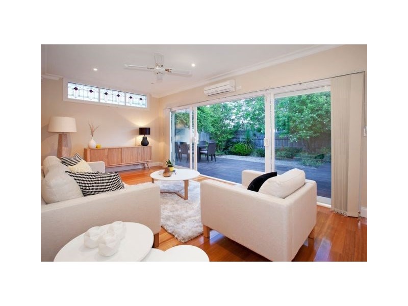 18 Walker Street, Rippleside VIC 3215