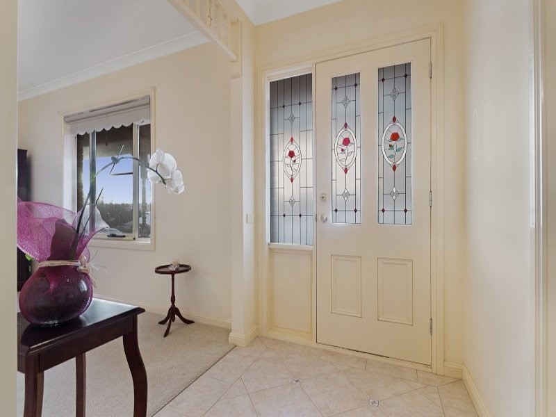 77 Meadowvale Drive, Grovedale VIC 3216