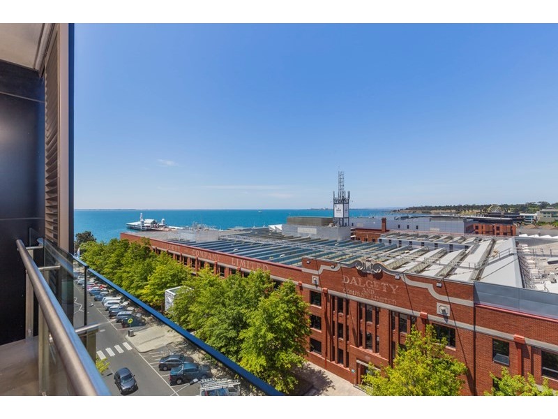 707/8 Gheringhap Street, Geelong VIC 3220