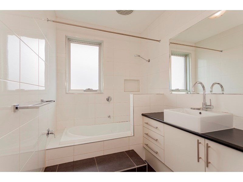 5 Karana Avenue, Grovedale VIC 3216