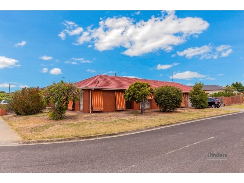80 Townsend Road, St Albans Park VIC 3219