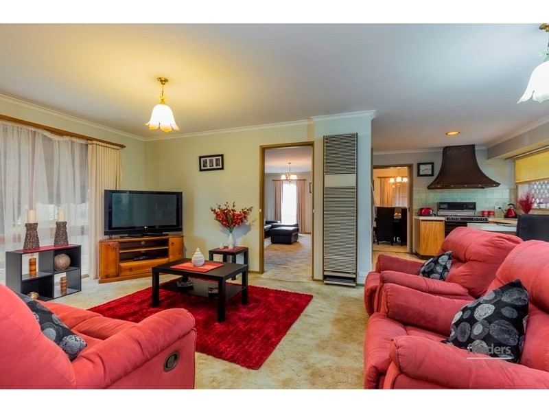 80 Townsend Road, St Albans Park VIC 3219