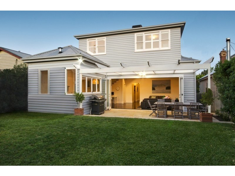 14 Bourke Crescent, Geelong VIC 3220