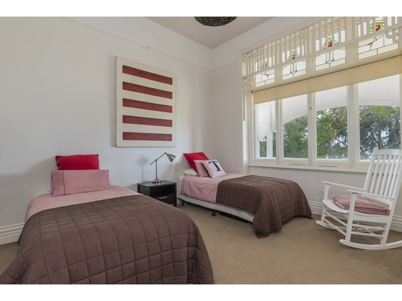 31 The Esplanade, Geelong VIC 3220