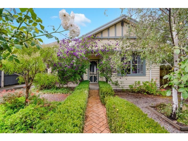 110 Britannia Street, Geelong West VIC 3218