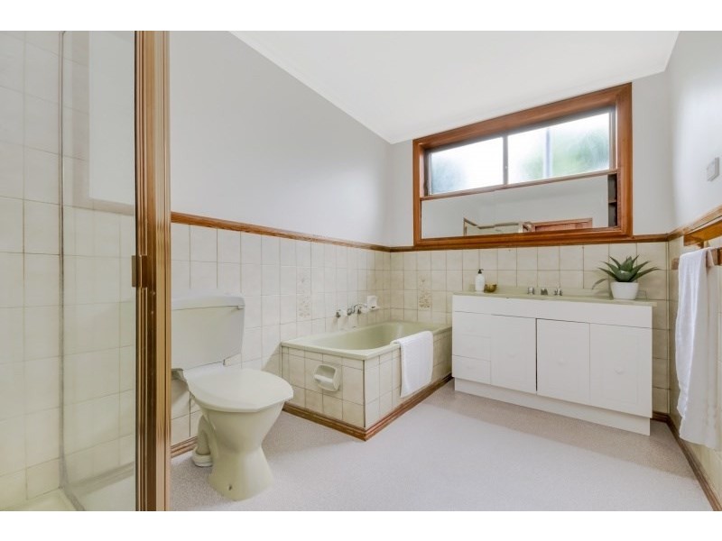 110 Britannia Street, Geelong West VIC 3218