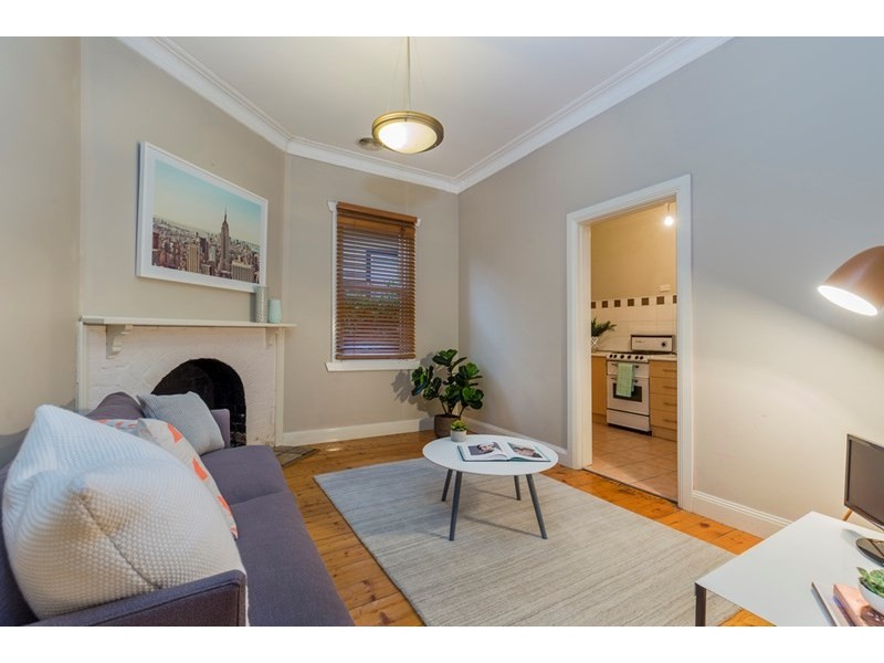 18 Crofton Street, Geelong West VIC 3218