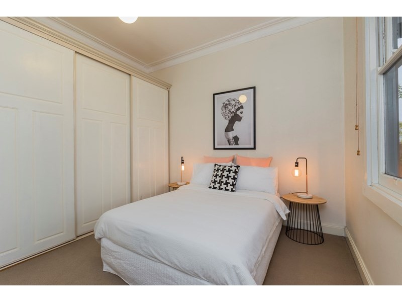 18 Crofton Street, Geelong West VIC 3218