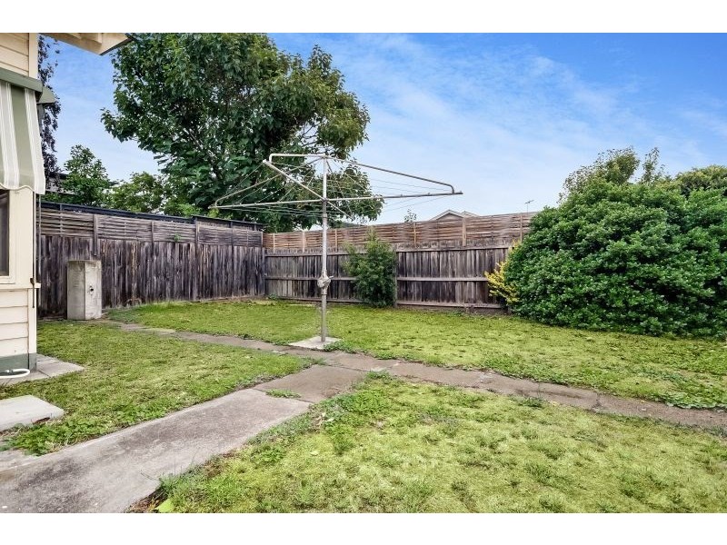 3 Guthrie Avenue, North Geelong VIC 3215