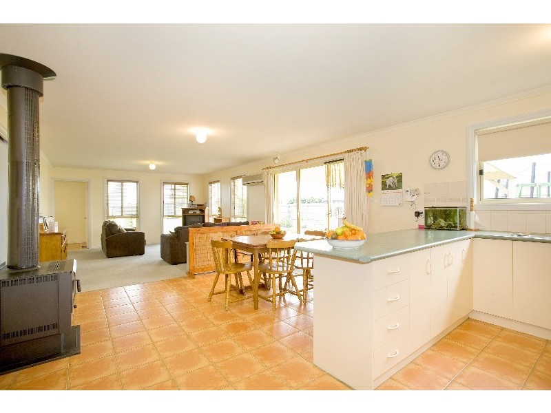 22 Greenfield Drive, Moriac VIC 3240