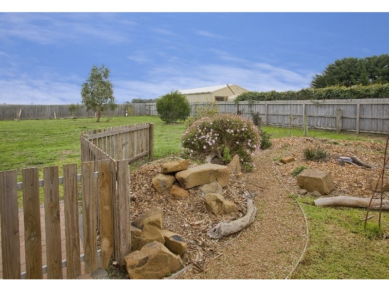 22 Greenfield Drive, Moriac VIC 3240