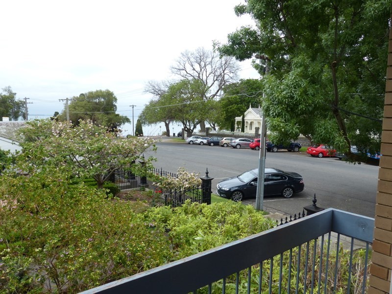 1/4 fitzroy Street, Geelong VIC 3220