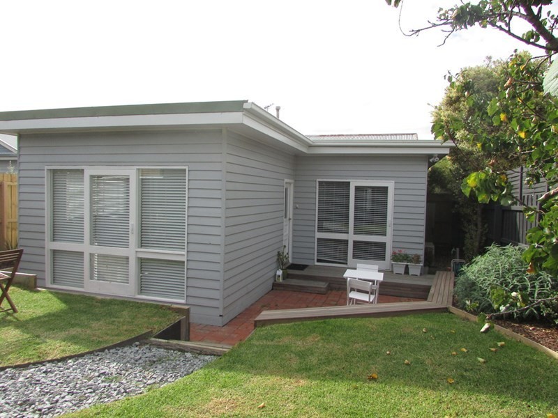 13 Summer Street, East Geelong VIC 3219