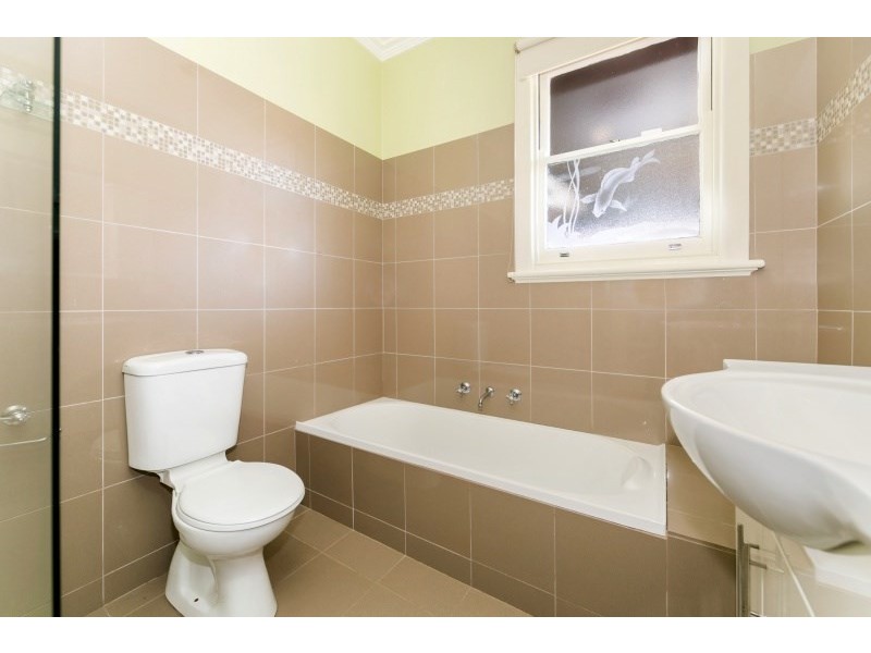 137 Minerva Road, Herne Hill VIC 3218