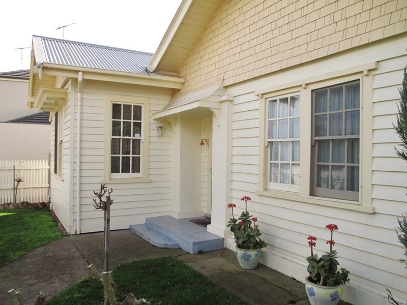 25 Sydney Avenue, Geelong VIC 3220